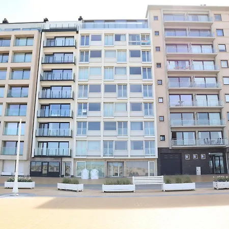 Riva Bella 102 Right On The